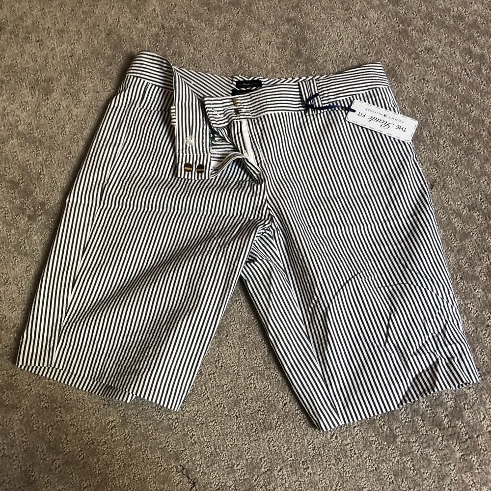 Seersucker Bermuda Shorts NWT